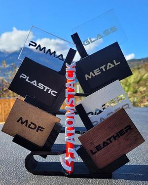 Presentation support for engraving and cutting on several materials.