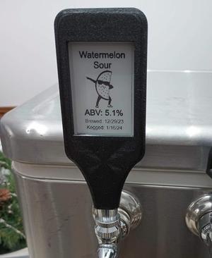 e-Paper Beer Tap Handle