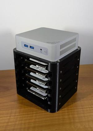 N100 NAS - 5 bays (2.5" HDD/SSD)