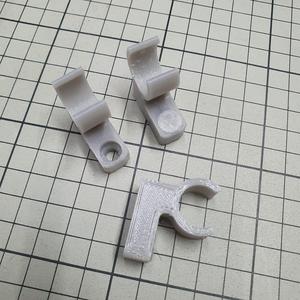 Copper pipe clip L