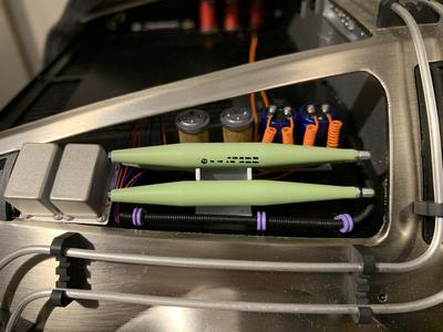 1:8 BTTF DeLorean Green Tubes