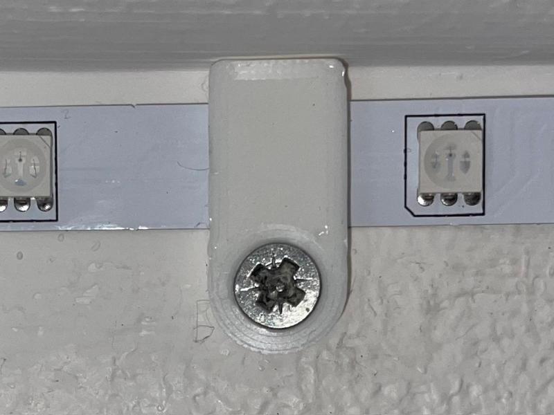 led strip clip