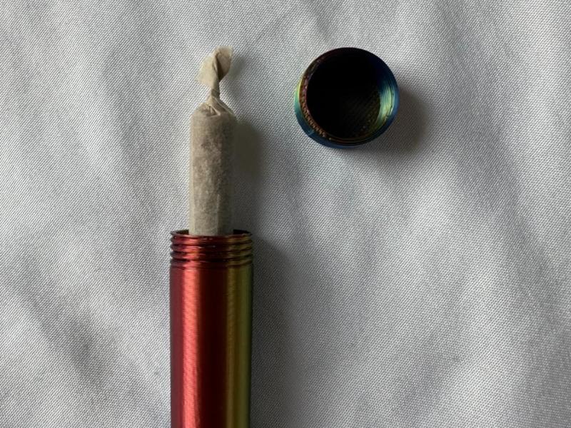 Single Joint Doob Tube