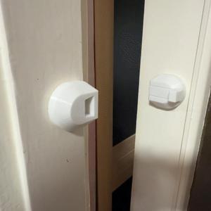 Mechanical door lock