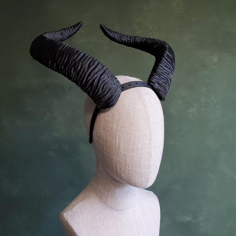 Marie | Qunari Horns