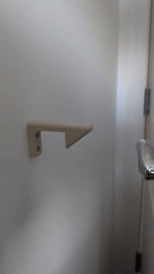 Auto lock door stopper