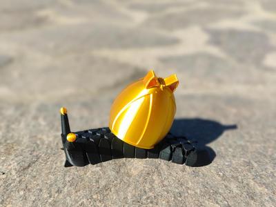 flexible, articulated Easter snail