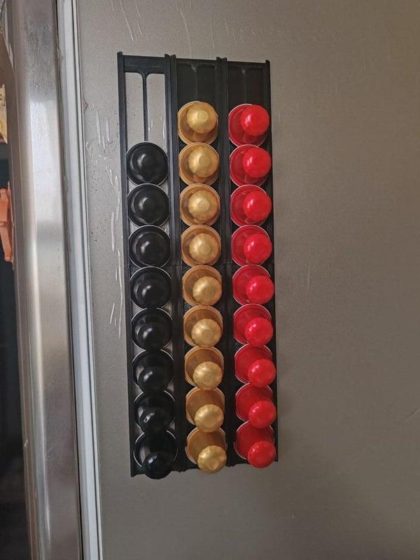 Nespresso capsule holder - magnetic wall version
