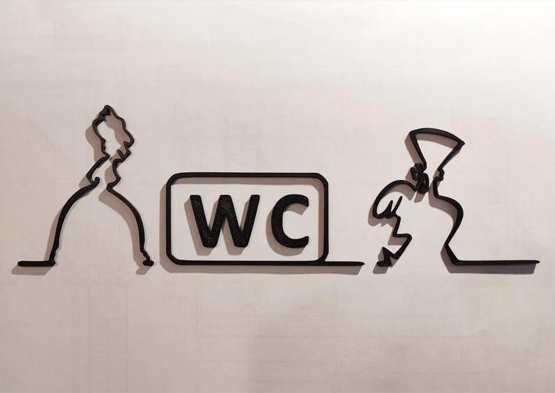WC door hanger from the iconic cartoon "La Linea" Balum Balum.   