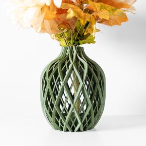 Noki Flower Vase by MODERN MACHINE