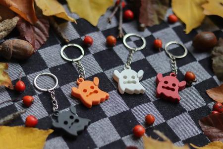 Suprised Ghost Keychain | Autumn Series | Halloween