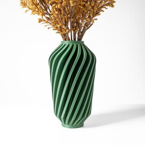 Travix Flower Vase by MODERN MACHINE