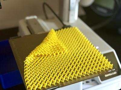 Flexi Fabric Fidget (Print in Place!)