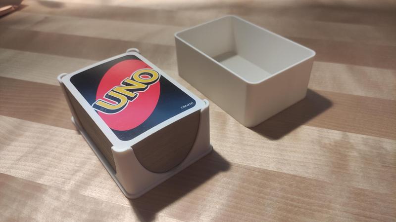 Uno playing card box