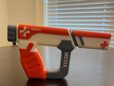 Syringe from Apex Legends