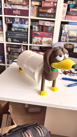 Slinky Dog, toilet paper or kitchen towels