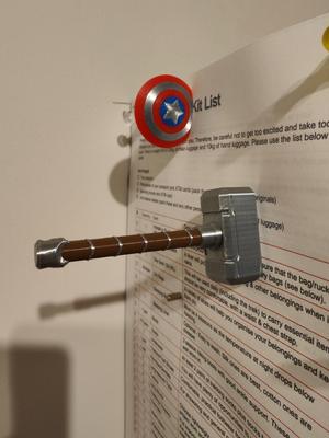 Mjolnir Thors hammer magnet/Christmastree ornament