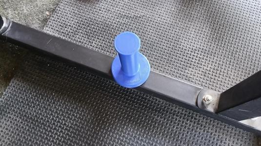 Magnetic changeplate homegym accesory storage pin and Olympic Loading PIN