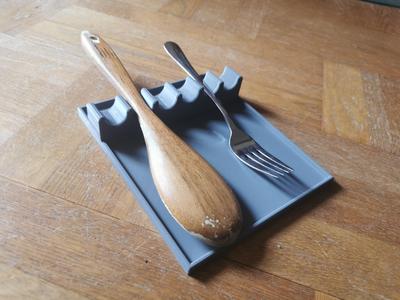 Cutlery tray