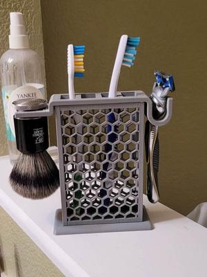 Razor + Shaving Brush + Toothbrush Holder