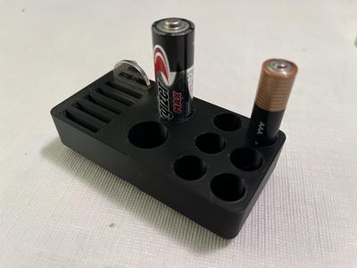 Gridfinity Rebuilt Battery Holder (SCAD)