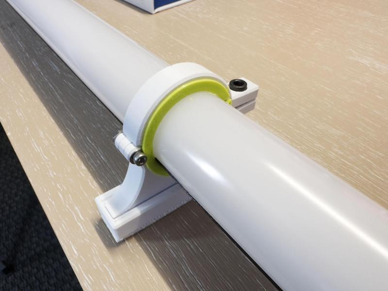Amaran T4c LED Tube Command Strip Mount