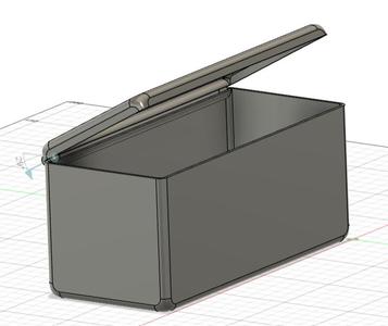 Aufbewahrungsbox mit Scharnierdeckel / Box for storage purposes