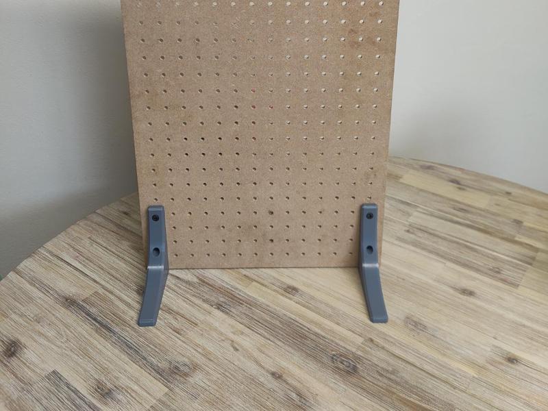 Peg Board Feet Stand for 1 Inch Pegboard