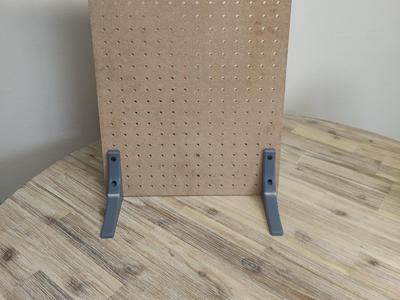 Peg Board Feet Stand for 1 Inch Pegboard
