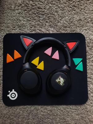 Clip-on Cat Ears For Sony XM4 Headphones