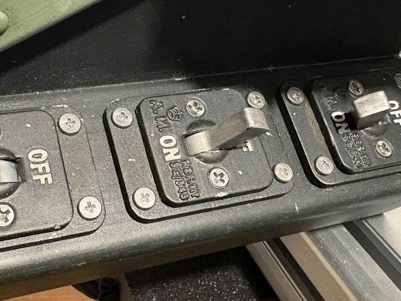 Alternate faceplate for ATK Air Ministry 5c/543 Switch 