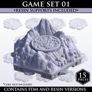 Hexton Hills Game Set 01