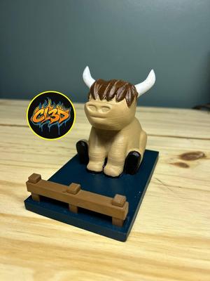 Highland Cow Phone Stand