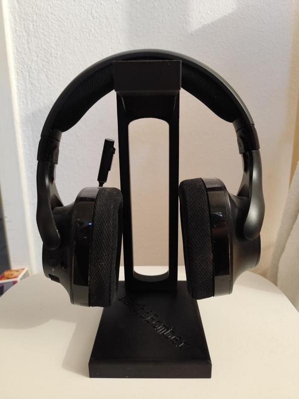 Headphone Stand with custom text