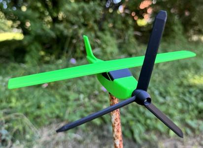 Garden Airplane wind catcher/windmill