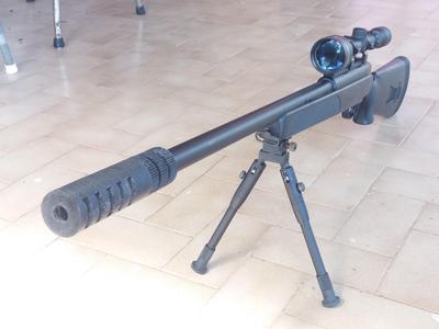 Airsoft sniper rifle flash hider