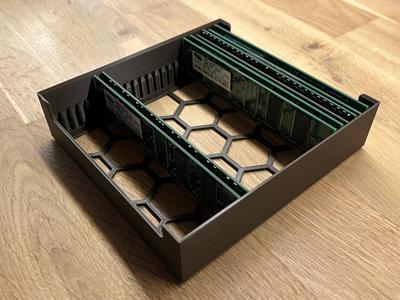 Stackable DIMM RAM Tray