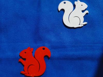 Simple Squirrel keychain