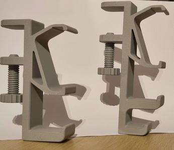 Controller/Headset holder for Xbox/PS5 controllers