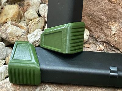 Custom Glock 17 9 x 19 +3 Magazine Extensions