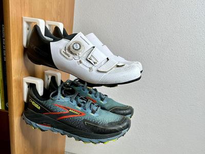 Shoe holder hook