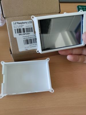 Raspberry Pi 4 Handheld Wireless Touchscreen Computer