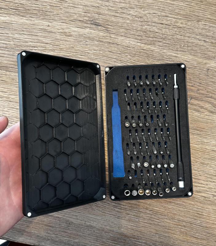 iFixit Mako Case lid (hex-mod)