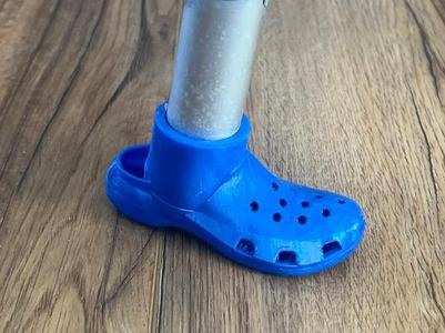 Croc walker shoes