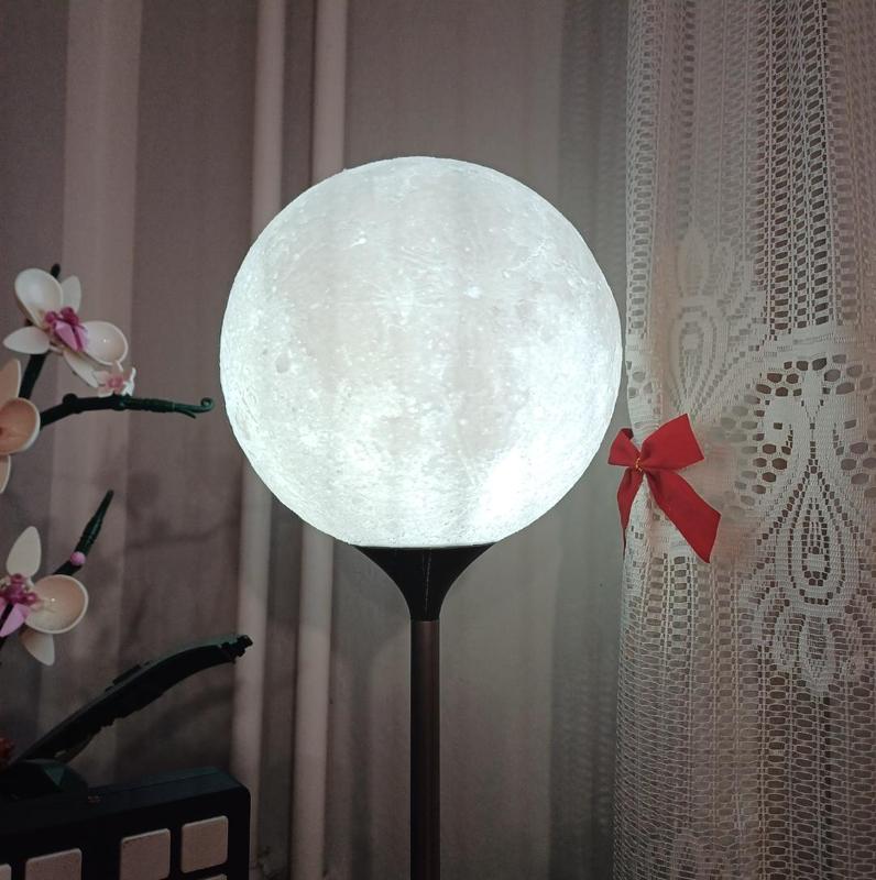Moon lamp - IKEA (and others)