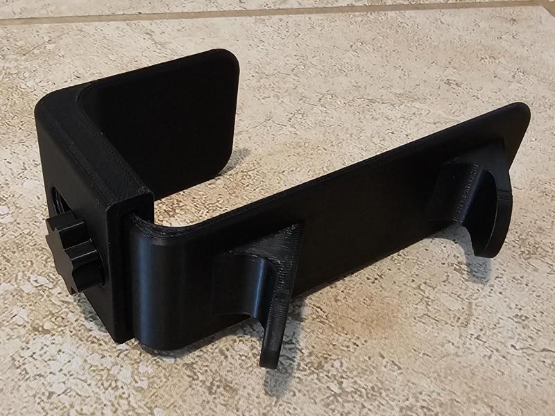 Adjustable Door/Cubicle Hanger