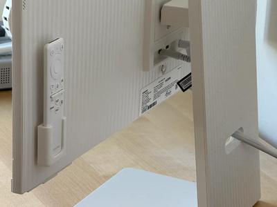 Samsung White Remote Sleeve Mount - Snug & Minimal