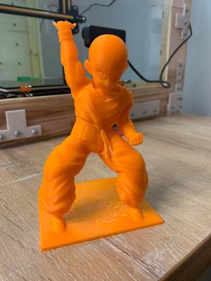 DBZ Hi-Res Krillin with base