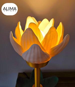 Big Blossom Lamp