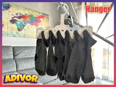 Light Portable Hanger